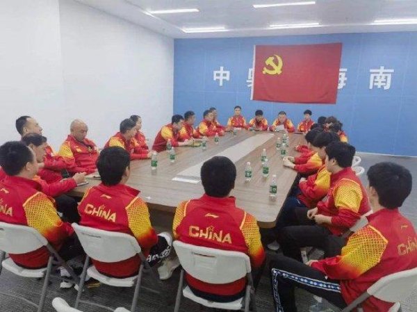 刘国梁要求国乒自觉抵制饭圈文化 全身心投入准备比赛