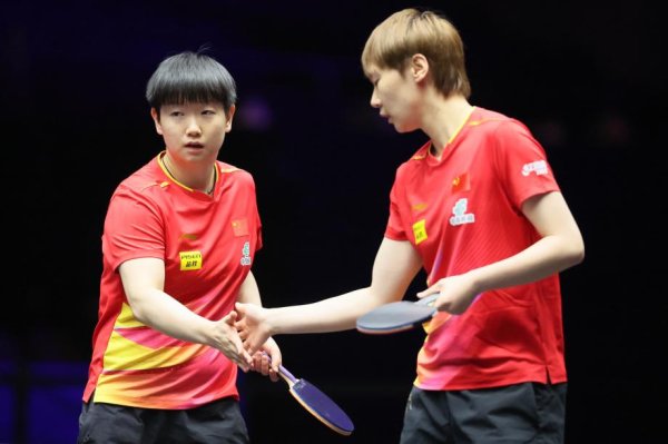 孙颖莎/王曼昱3-2韩国组合晋级下一轮  WTT美国四项冠军