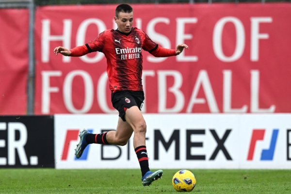 意甲经纪人：卡马达不该租借加盟莱切，但更大责任在于米兰管理层