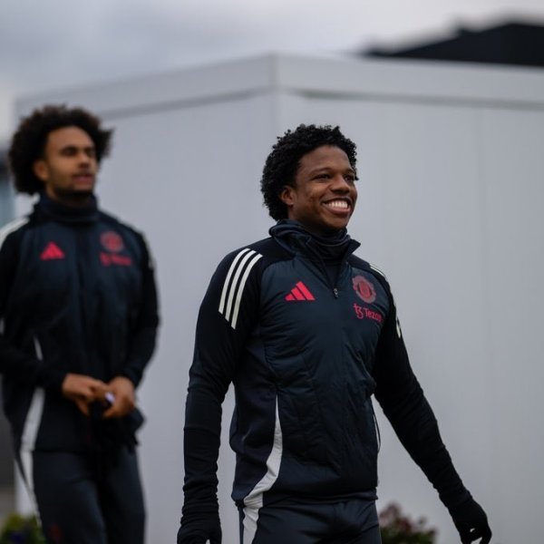 脱离炸弹小队！曼联官方：马拉西亚正式回归一线队，本轮可出战