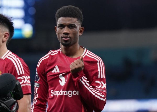 状态正佳！阿玛德近5场比赛2球3助，参与5粒进球