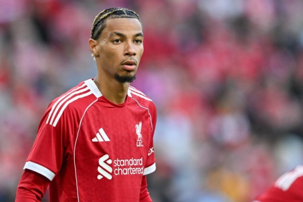 攻破老东家古代足球    门  ！埃基蒂克职业生涯已经打进5