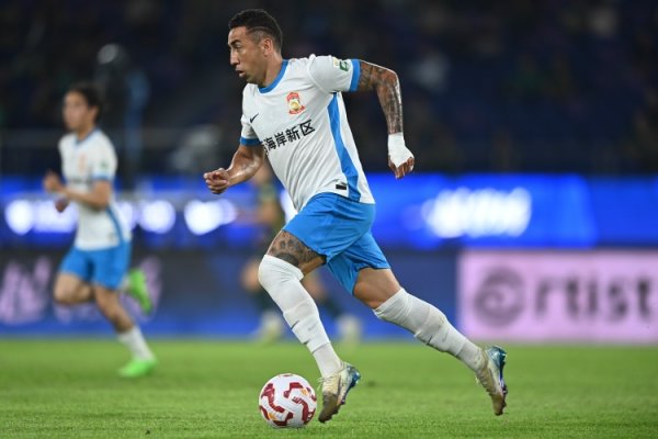 记者：西海岸外援戴维森返回巴西手术，休战3个月将无缘中超末轮